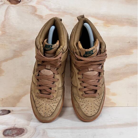 Nike - Dunk High Premium GS -Sneakers -Brown -Kids Big Unisex - 5.5 -886070-200 - Picture 7 of 9